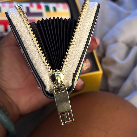 Multicolor Designer Women's Wallet - Picture 7 of 9